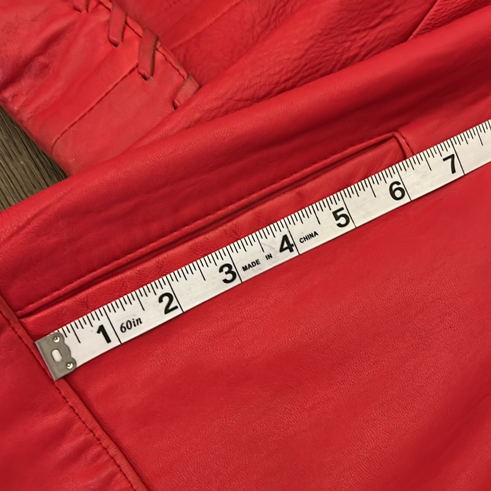 Jacobson’s Women's Red Leather coat leather whip-stitch trim size XS - larger - Picture 11 of 15